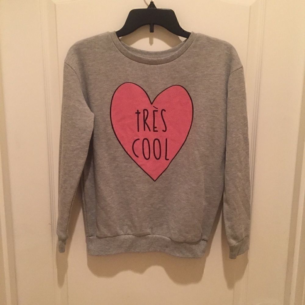 Atmosphere Tres Cool Sweatshirt Size 4